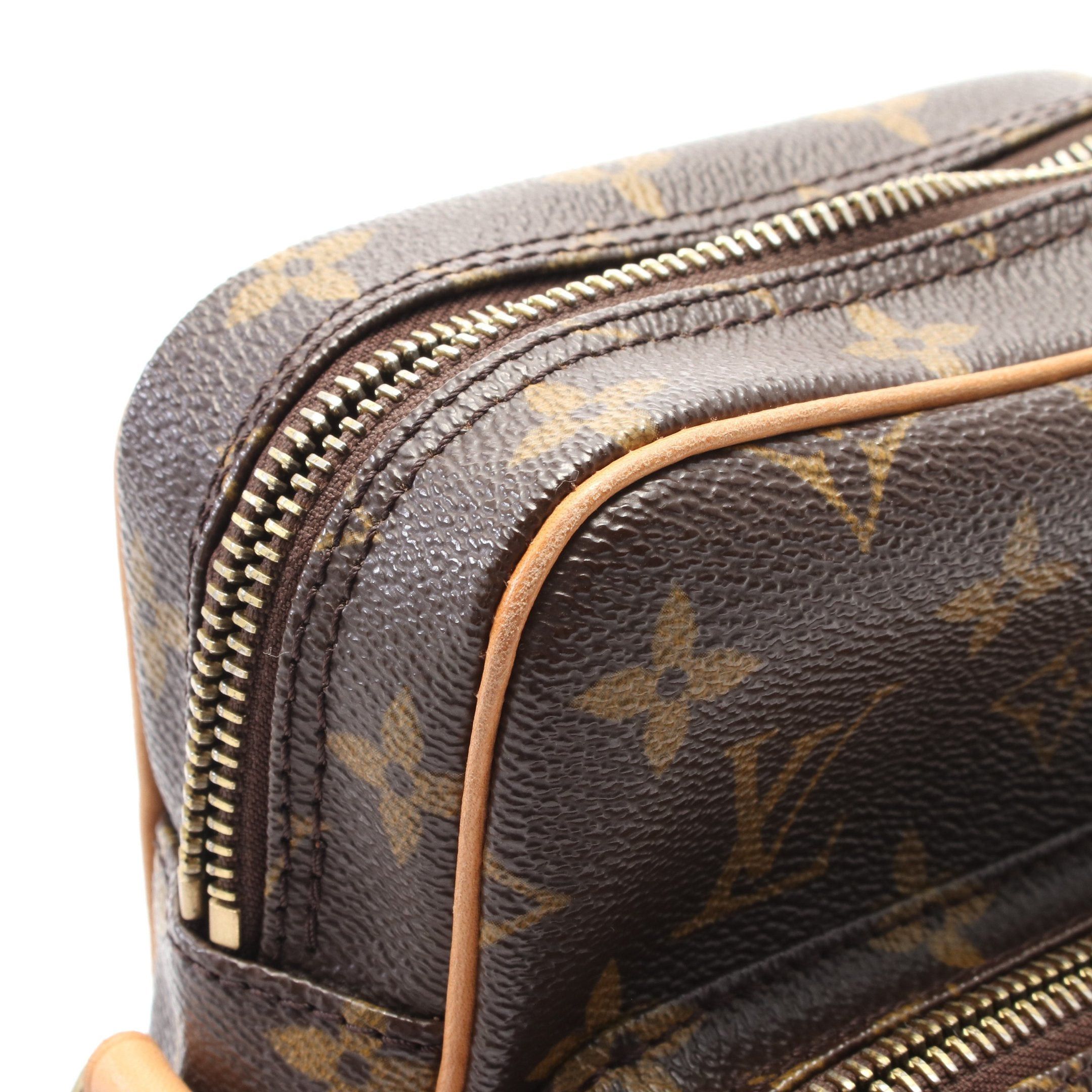 Louis Vuitton Louis Vuitton Amazon Monogram Shoulder Bag Leather Brown Size ONE SIZE - 8 Thumbnail