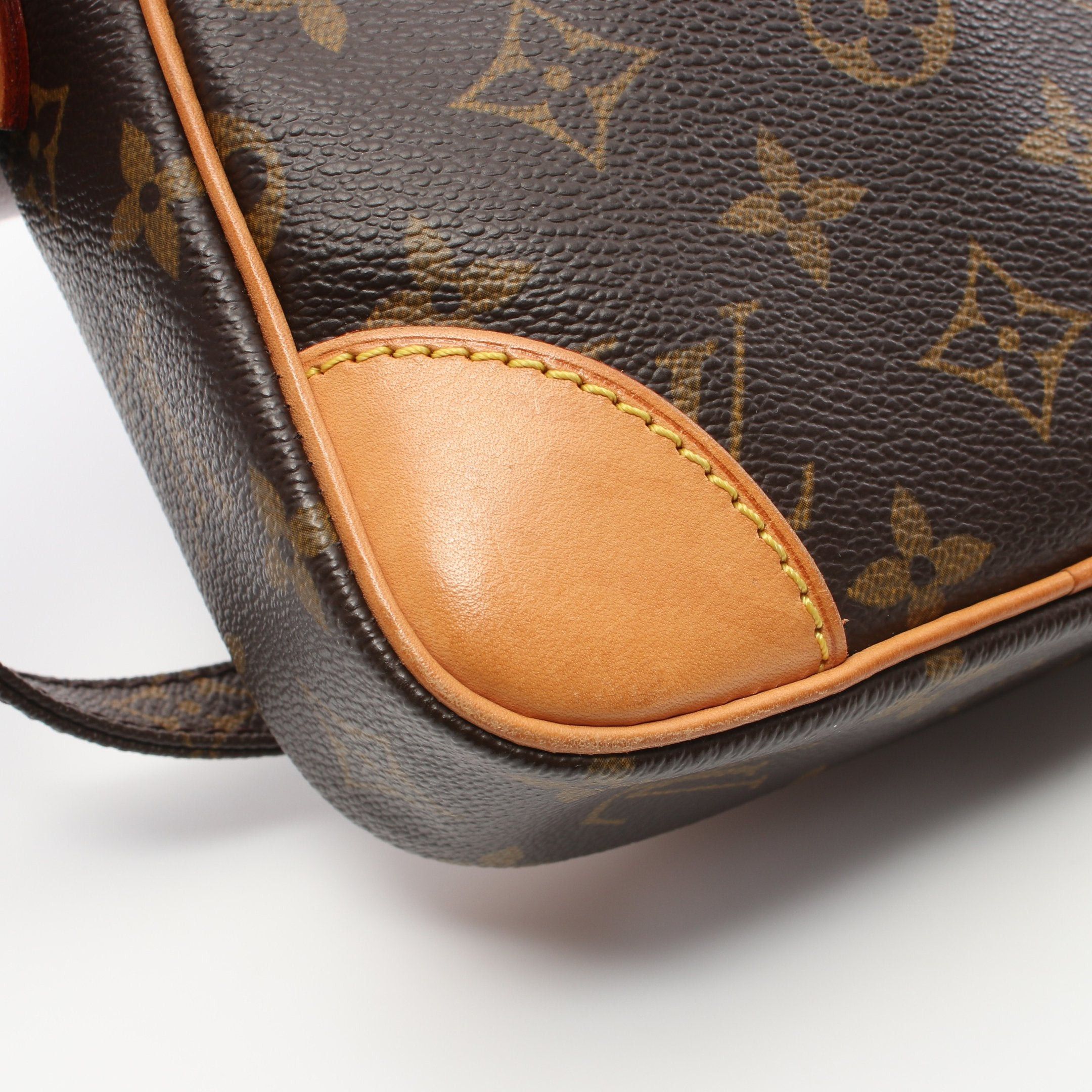 Louis Vuitton Louis Vuitton Danube Monogram Shoulder Bag Leather Brown Size ONE SIZE - 8 Thumbnail