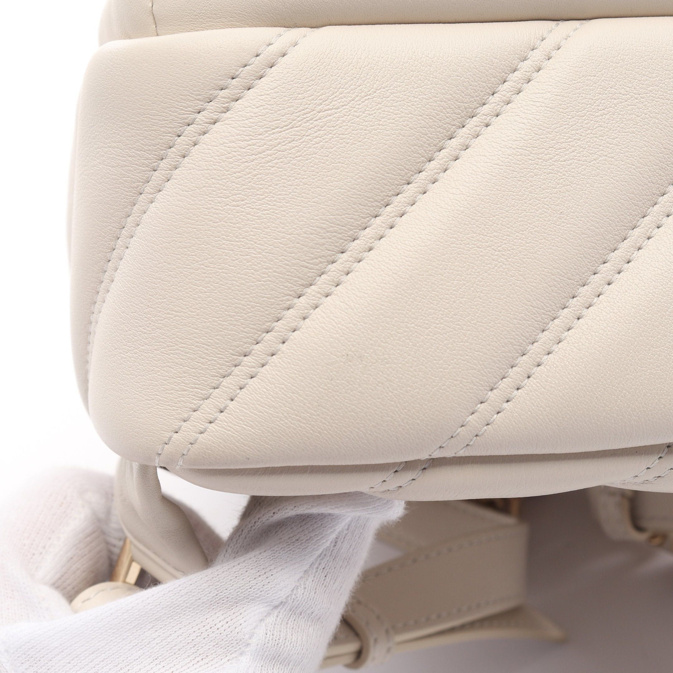 Bvlgari Bvlgari Serpenti Cabochon Backpack Rucksack Leather Ivory Size ONE SIZE - 6 Thumbnail