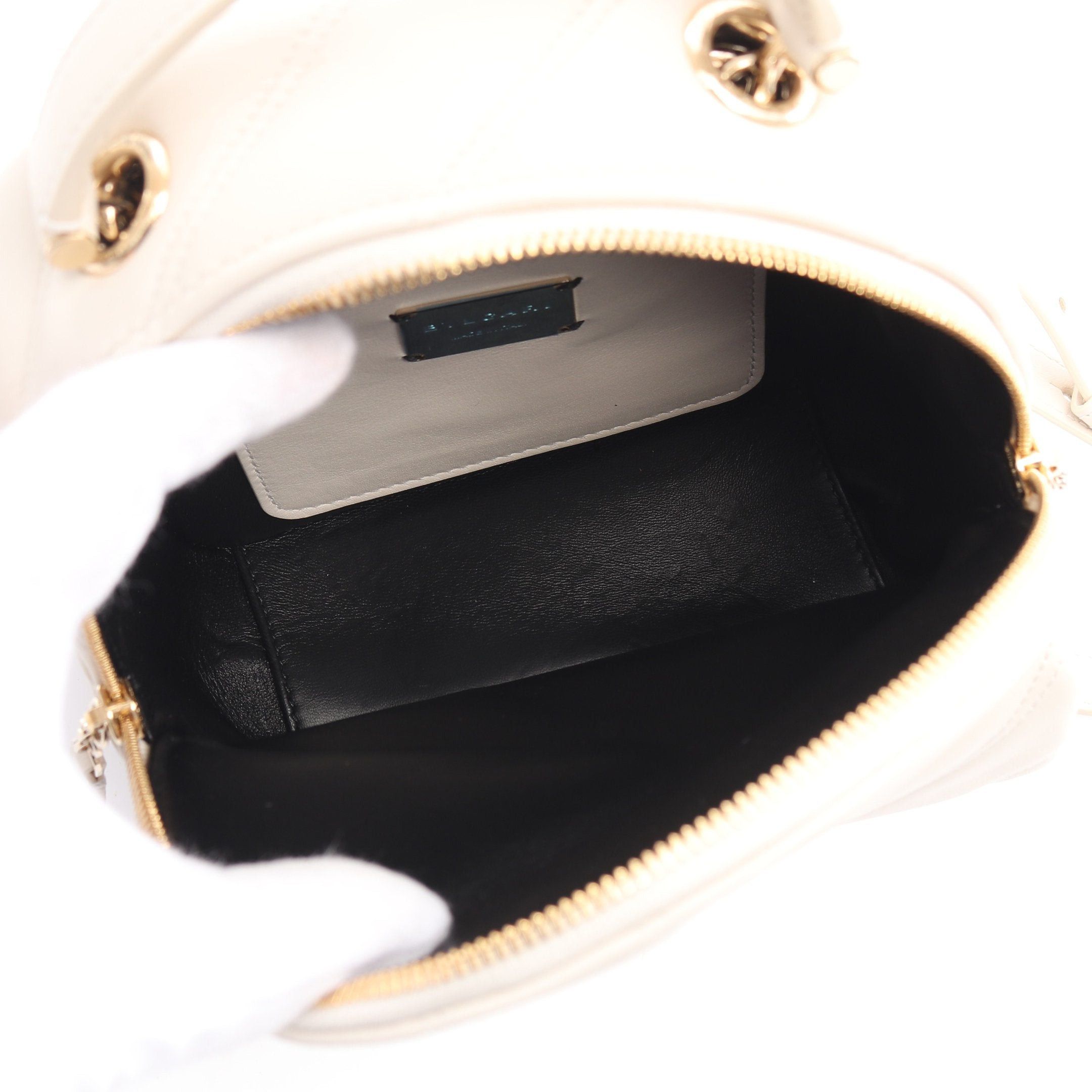 Bvlgari Bvlgari Serpenti Cabochon Backpack Rucksack Leather Ivory Size ONE SIZE - 3 Thumbnail
