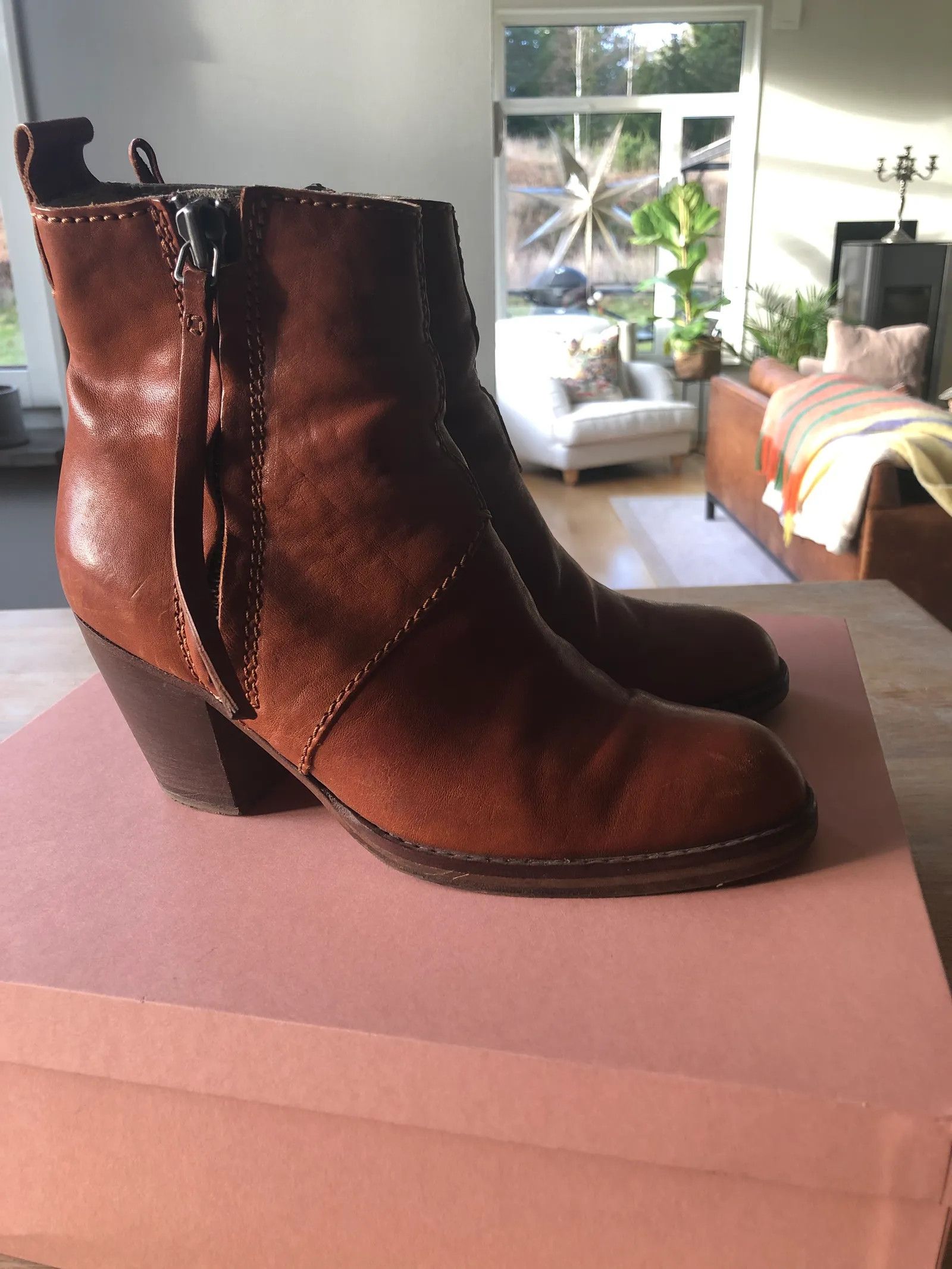 Acne Studios Acne Studios Boots Size US 7 / IT 37 - 2 Thumbnail