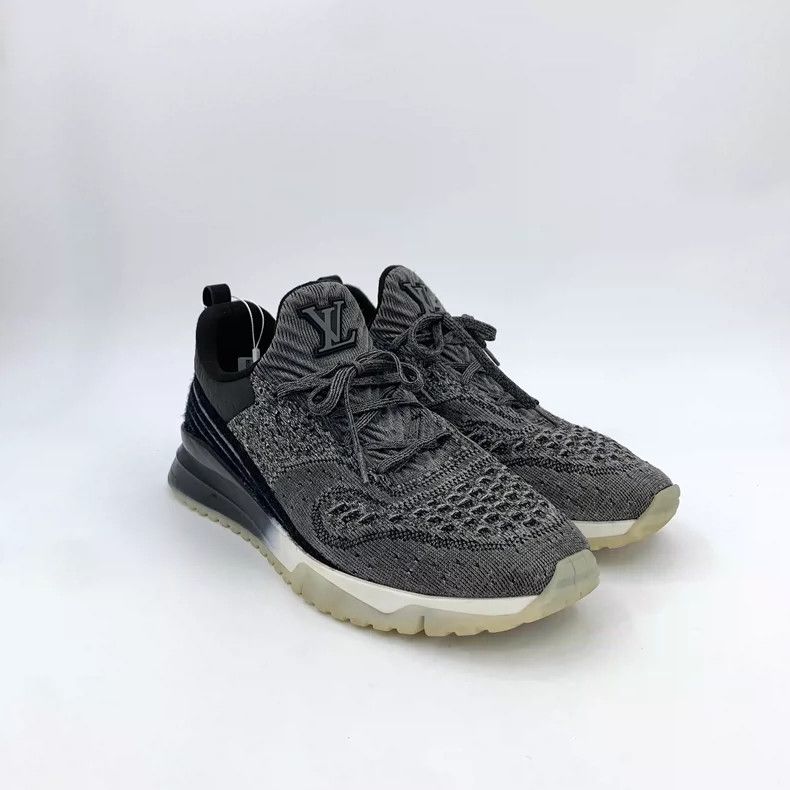 Louis Vuitton Louis Vuitton Black Fabric Casual Sneakers Size US 11.5 / EU 44-45 - 2 Thumbnail