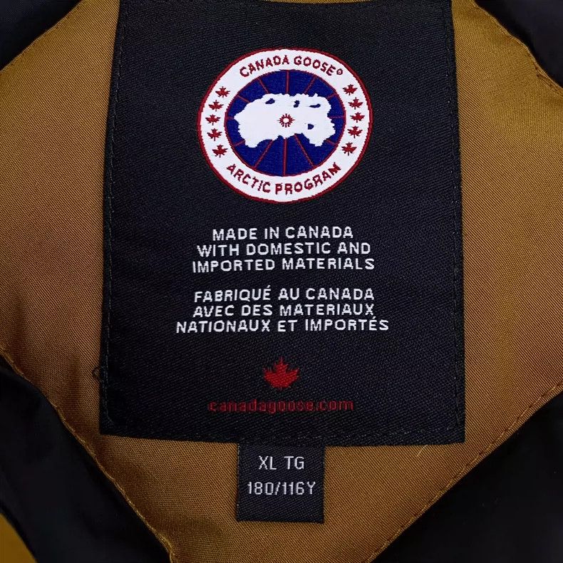 Canada Goose Canada Goose Hooded Parka with Fur Trim Size US XL / EU 56 / 4 - 6 Thumbnail