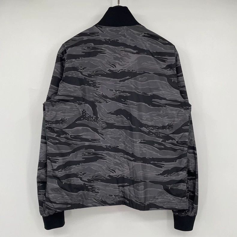 Moncler Moncler Camo Reversible Jacket with Sleeve Tag Size US M / EU 48-50 / 2 - 2 Thumbnail