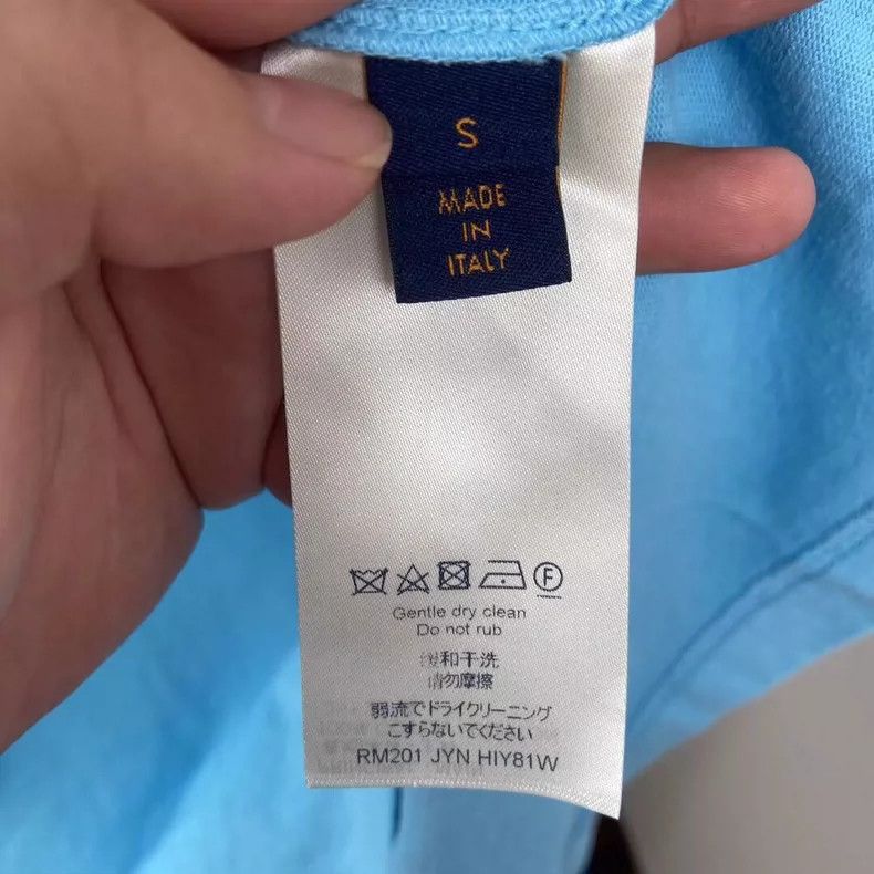 Louis Vuitton Louis Vuitton Blue Short Sleeve T-Shirt Size US S / EU 44-46 / 1 - 4 Thumbnail