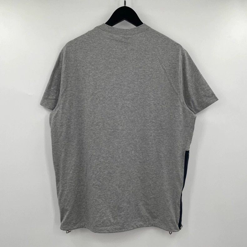Moncler Moncler Gray Logo Short Sleeve T-Shirt Size US L / EU 52-54 / 3 - 2 Thumbnail