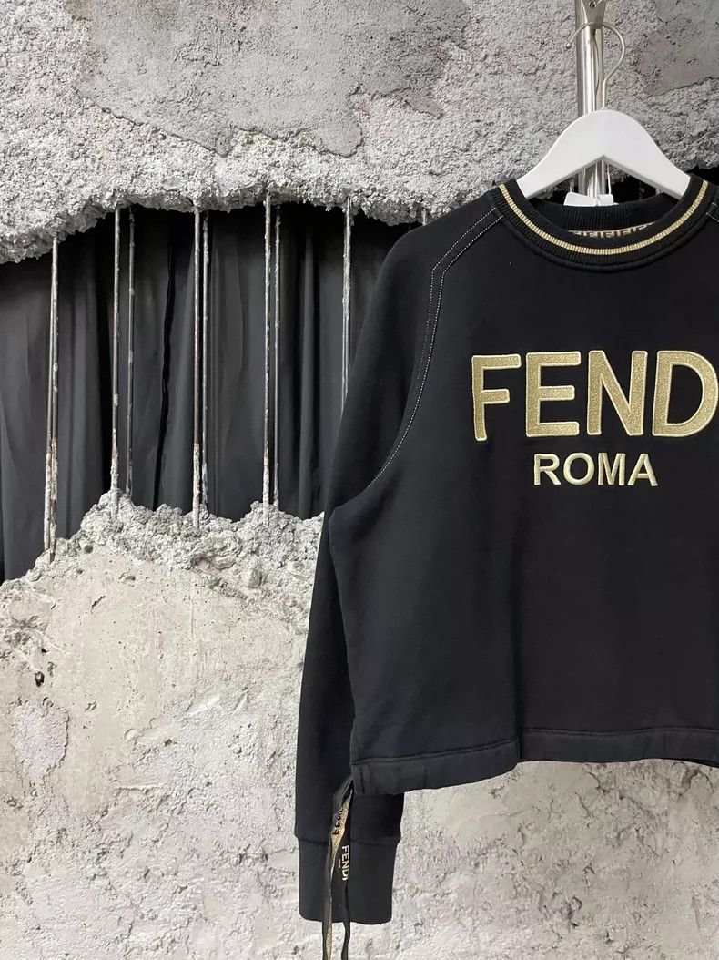 Fendi Fendi Black Gold Sweatshirt Size US XS / EU 42 / 0 - 3 Thumbnail