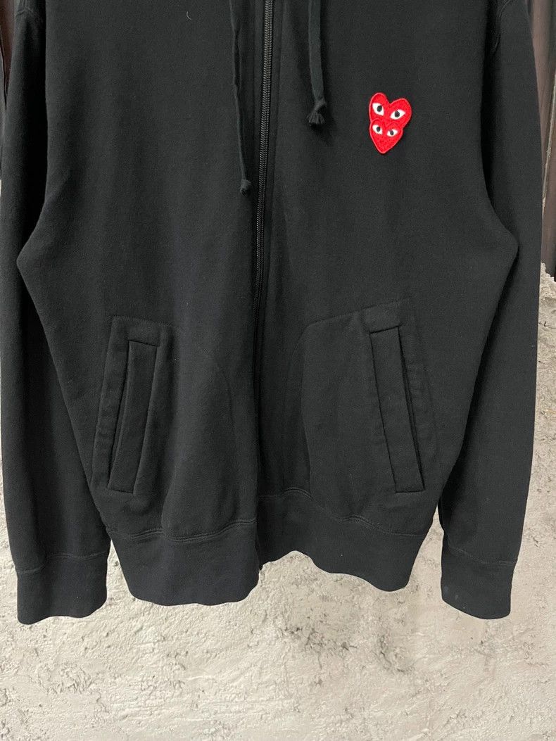 Comme des Garcons PLAY Play CDG Zip Hoodie with Red Heart Size US M / EU 48-50 / 2 - 4 Thumbnail