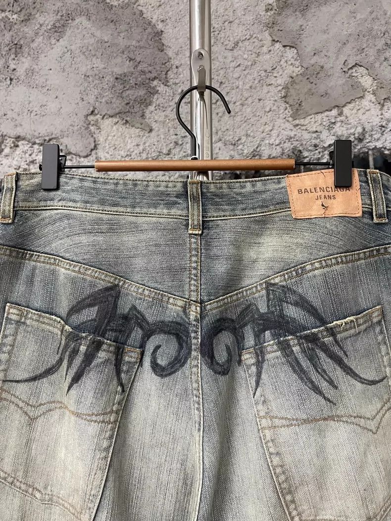 Balenciaga Balenciaga Dragon Pattern Denim Pants Size US 26 / EU 42 - 3 Thumbnail
