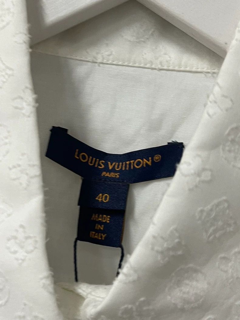 Louis Vuitton Louis Vuitton Sleeveless Shirt with Pattern Size US M / EU 48-50 / 2 - 6 Thumbnail