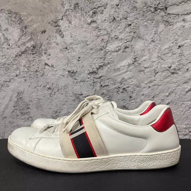 Gucci Gucci White Sneakers with Red Accent Size US 9 / EU 42 - 2 Thumbnail