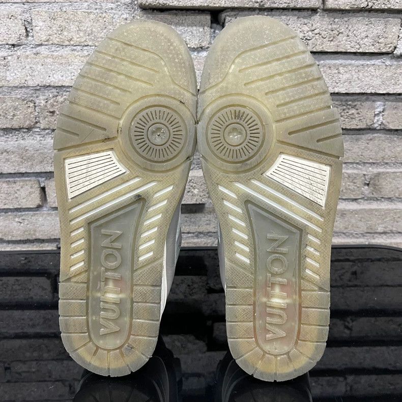 Louis Vuitton Louis Vuitton Sneakers Size 7 for Sale Size US 7 / EU 40 - 7 Thumbnail