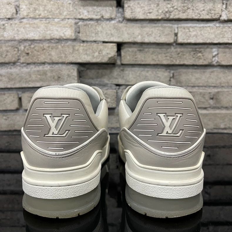 Louis Vuitton Louis Vuitton Sneakers Size 7 for Sale Size US 7 / EU 40 - 3 Thumbnail