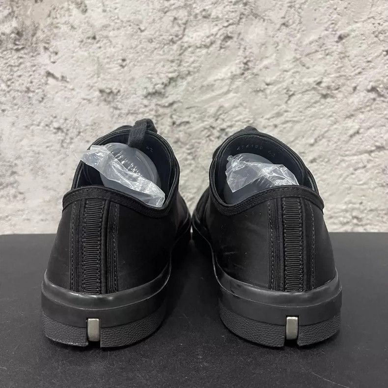 Alexander McQueen Alexander McQueen Black Sneakers Size 42 Size US 9 / EU 42 - 3 Thumbnail
