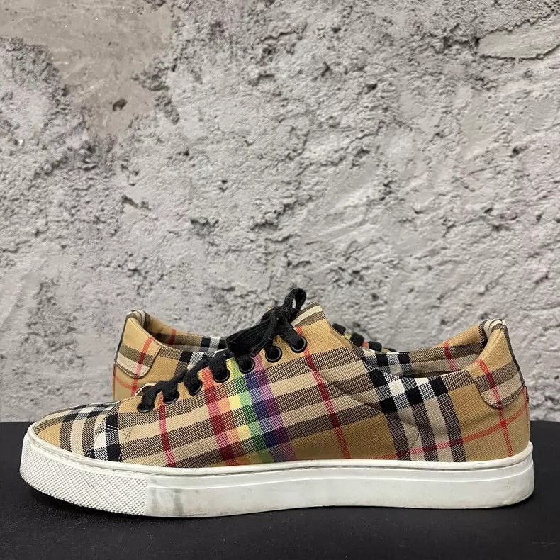 Burberry Burberry Rainbow Checkboard Sneakers Size 42 Size US 9 / EU 42 - 5 Thumbnail