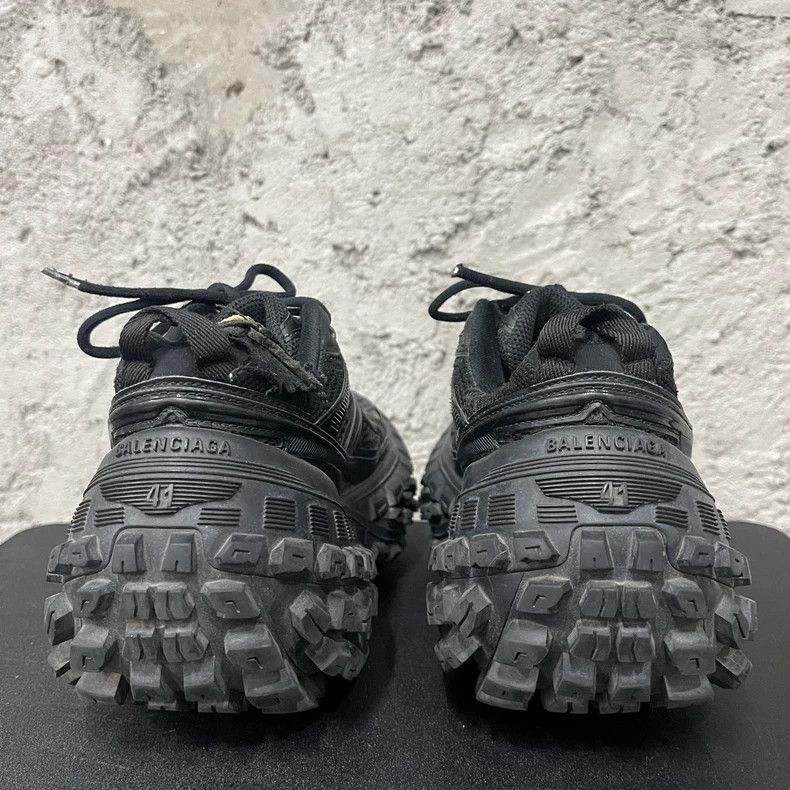 Balenciaga Balenciaga Tire Sneakers Size 41 Size US 8 / EU 41 - 3 Thumbnail