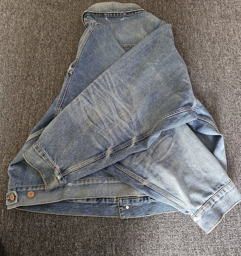 Balenciaga Balenciaga Denim Jacket Oversized Unisex Wear Size US M / EU 48-50 / 2 - 6 Thumbnail