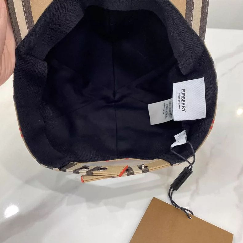 Burberry Burberry Check Pattern Fisherman Hat Size ONE SIZE - 5 Thumbnail