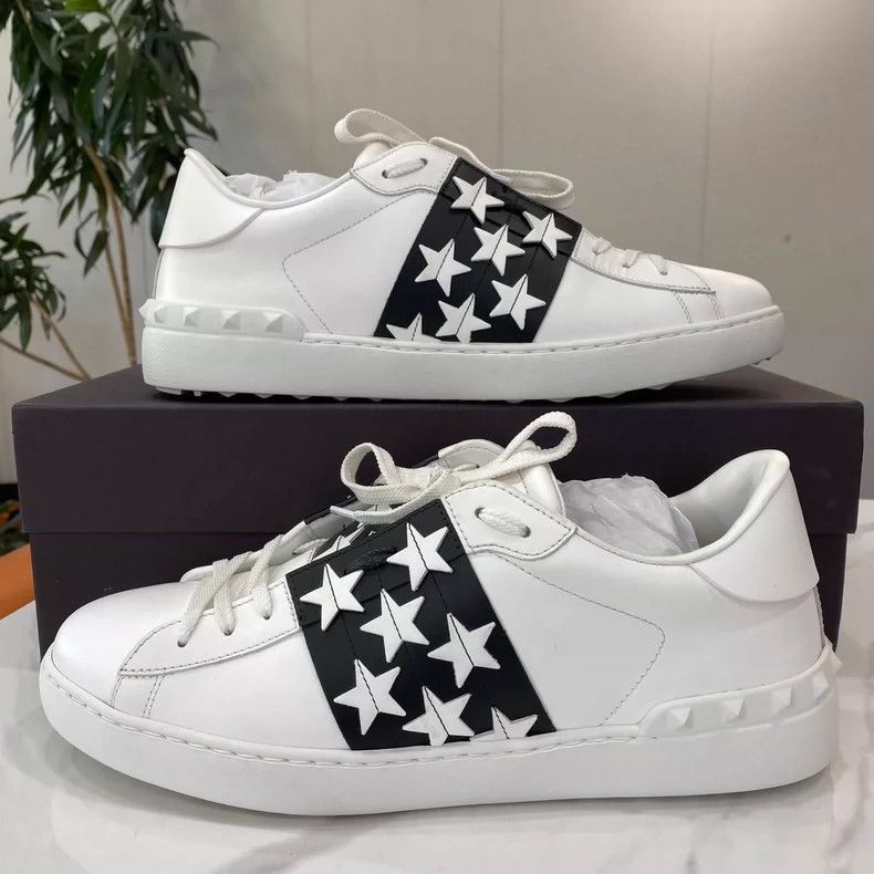 Valentino Valentino Black White Star Studded Casual Sneakers Size US 10 / EU 43 - 2 Thumbnail