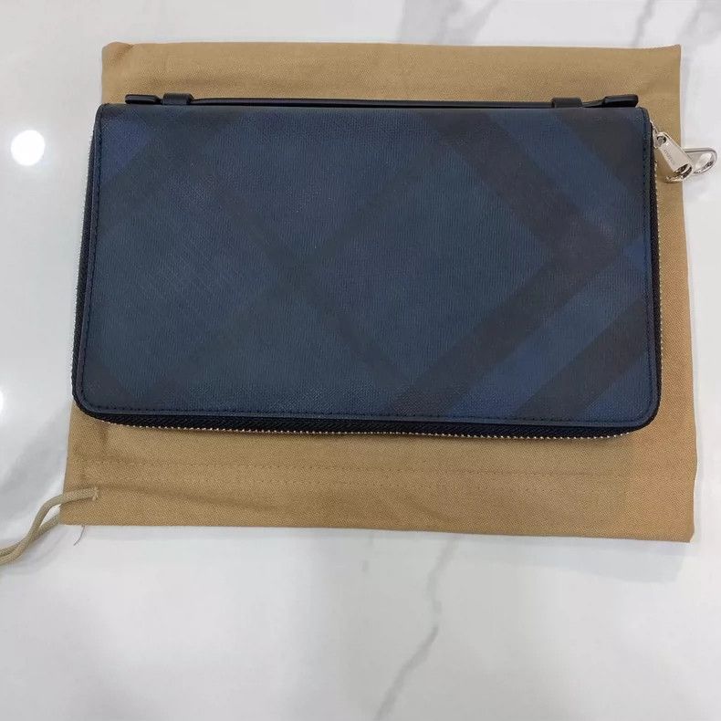 Burberry Burberry Multi-functional Long Wallet for Men Size ONE SIZE - 2 Thumbnail