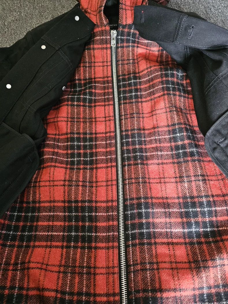 Givenchy Givenchy Men's Denim Jacket with Wool Detail Size US S / EU 44-46 / 1 - 3 Thumbnail