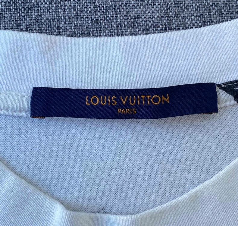 Louis Vuitton LV Short Sleeve T-shirt with Pattern-yf Size US XXS / EU 40 - 6 Thumbnail