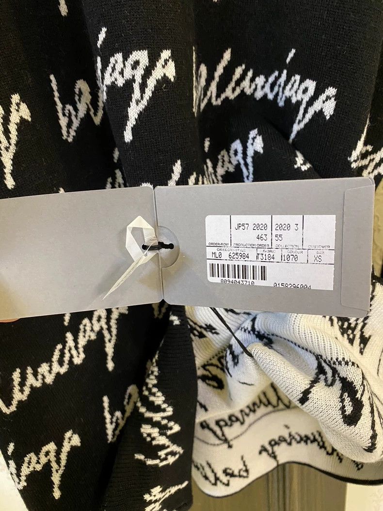 Balenciaga Balenciaga Signature Logo Loose Knit Sweater-yf Size US XS / EU 42 / 0 - 6 Thumbnail