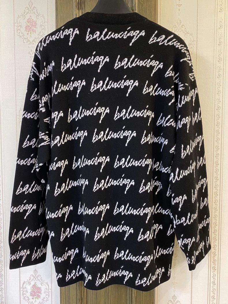 Balenciaga Balenciaga Signature Logo Loose Knit Sweater-yf Size US XS / EU 42 / 0 - 2 Thumbnail