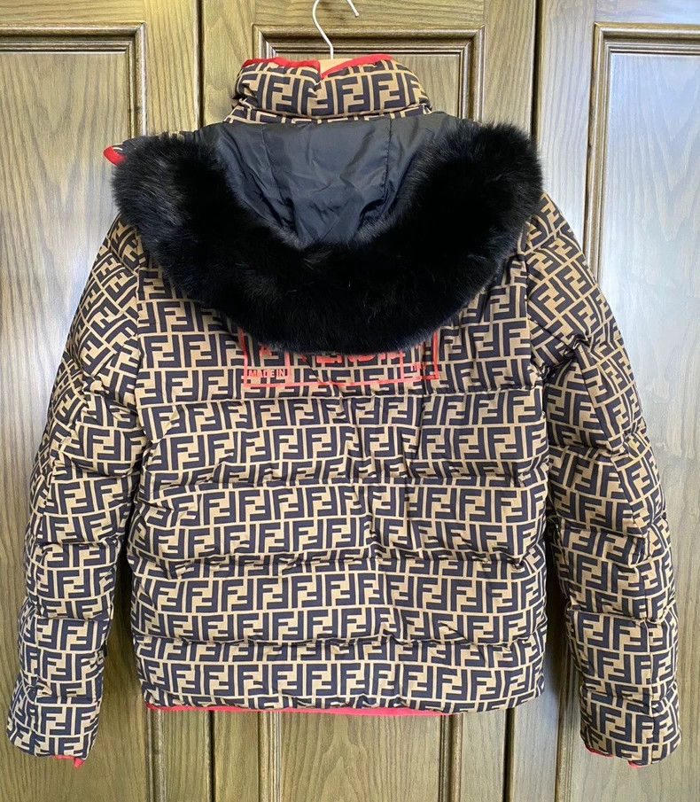 Fendi Men's FF Logo Print Down Jacket-yf