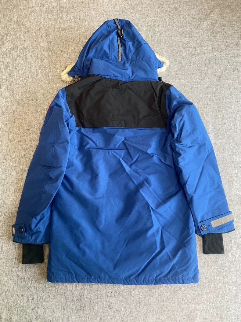 Canada Goose Canada Goose Erickson Parka with Hood-yf Size US M / EU 48-50 / 2 - 2 Thumbnail