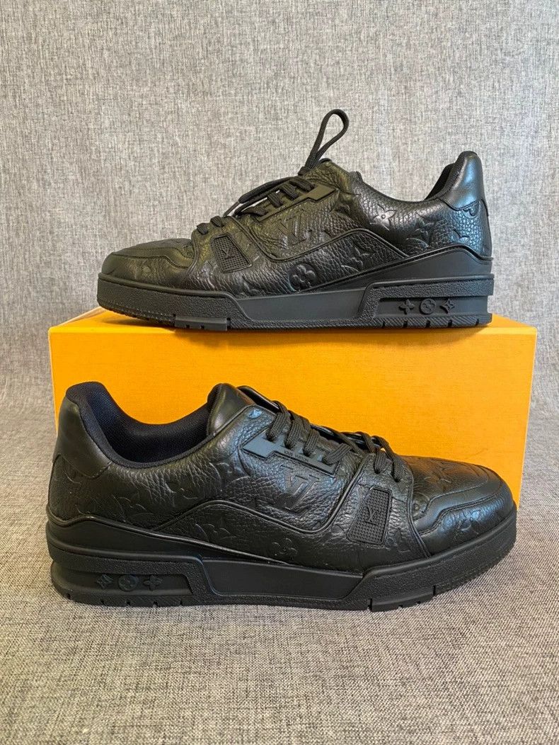 Louis Vuitton LOUIS VUITTON Classic Logo Low-top Sneakers-yf Size US 10.5 / EU 43-44 - 2 Thumbnail