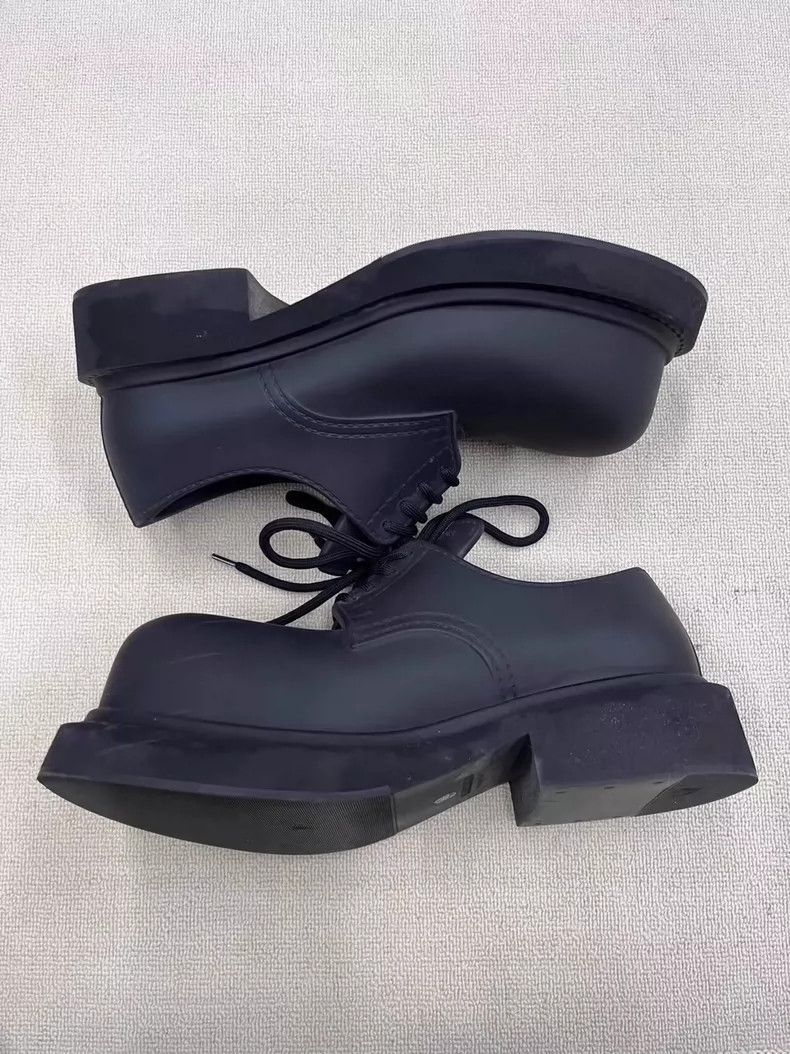 Balenciaga Balenciaga Mickey Mouse Derby Shoes-yf Size US 9 / EU 42 - 5 Thumbnail