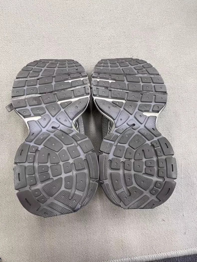 Balenciaga Balenciaga Sneakers in Very Good Condition-yf Size US 7.5 / EU 40-41 - 5 Thumbnail