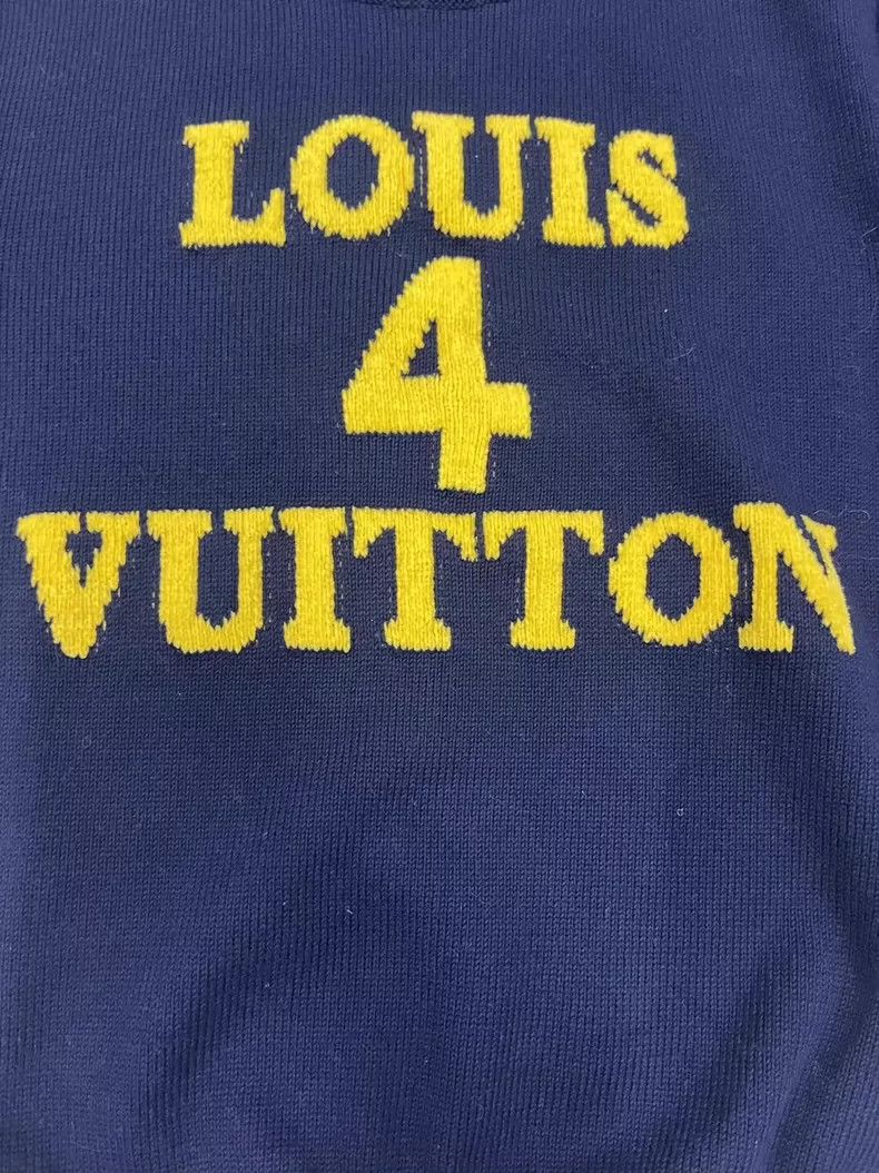 Louis Vuitton Louis Vuitton Lettered Long Sleeve Sweater-yf Size US L / EU 52-54 / 3 - 3 Thumbnail