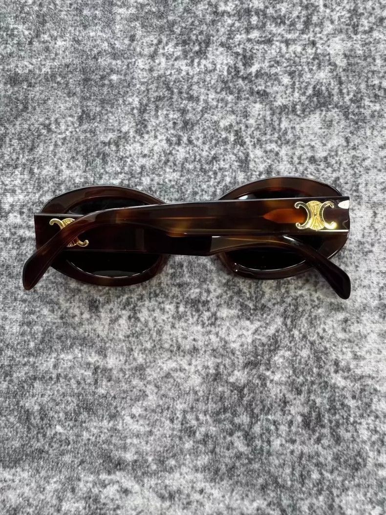 Celine Celine Amber Color Sunglasses with Case-yf Size ONE SIZE - 2 Thumbnail