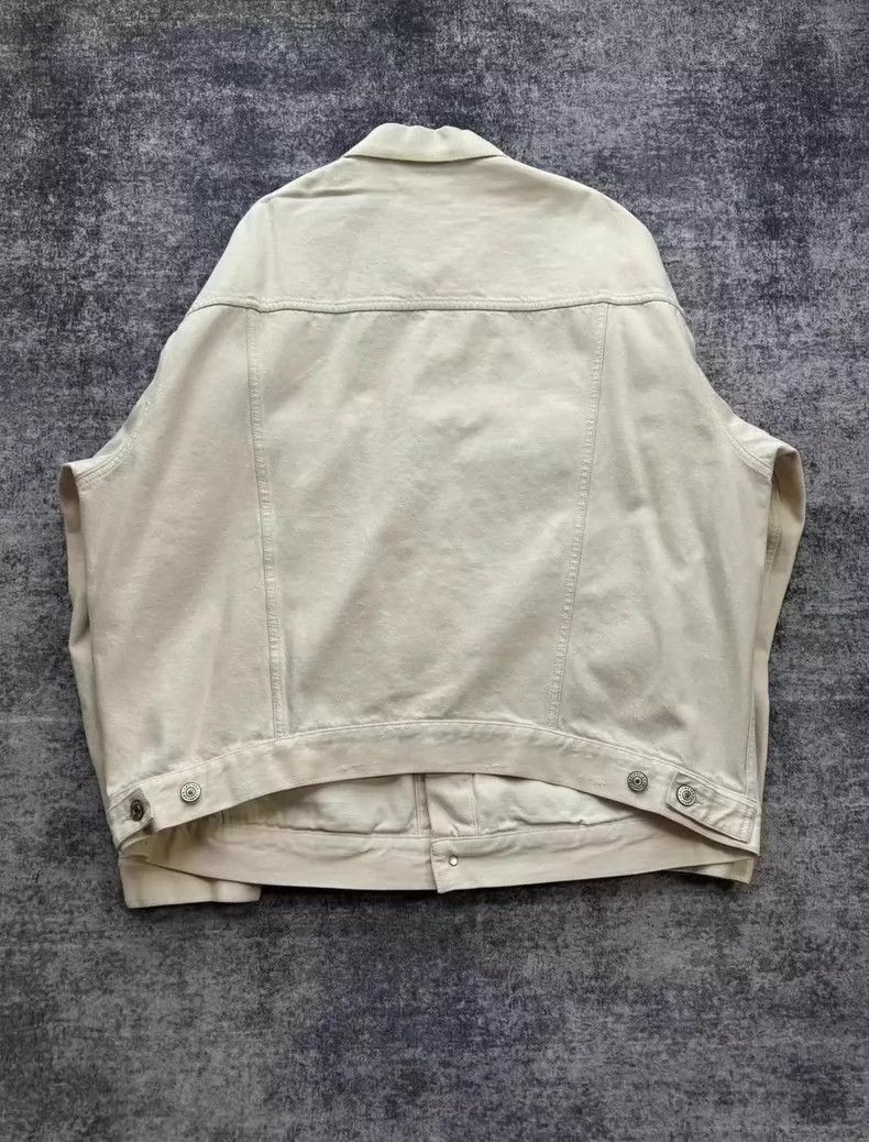 Balenciaga Balenciaga Beige Destroyed Denim Jacket-yf Size US M / EU 48-50 / 2 - 2 Thumbnail