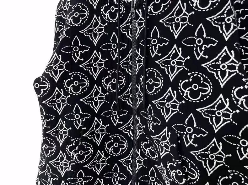Louis Vuitton Louis Vuitton LV x NBA Black Zip Hoodie-yf Size US XS / EU 42 / 0 - 2 Thumbnail