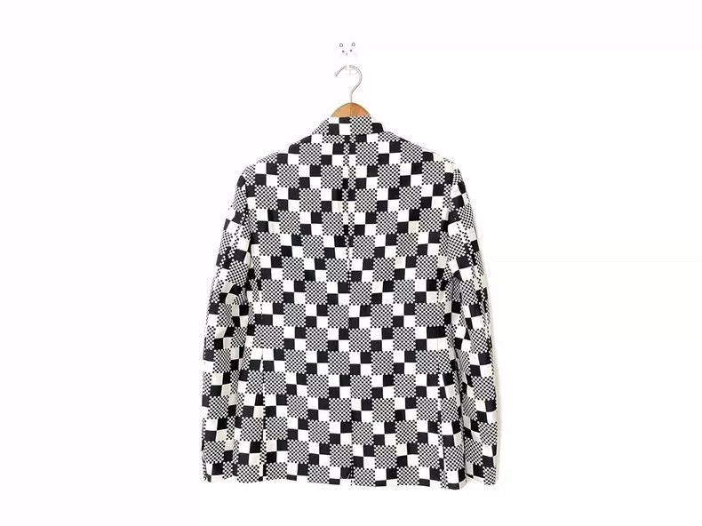 Louis Vuitton Louis Vuitton Black and White Checkered Blazer-yf Size US L / EU 52-54 / 3 - 3 Thumbnail