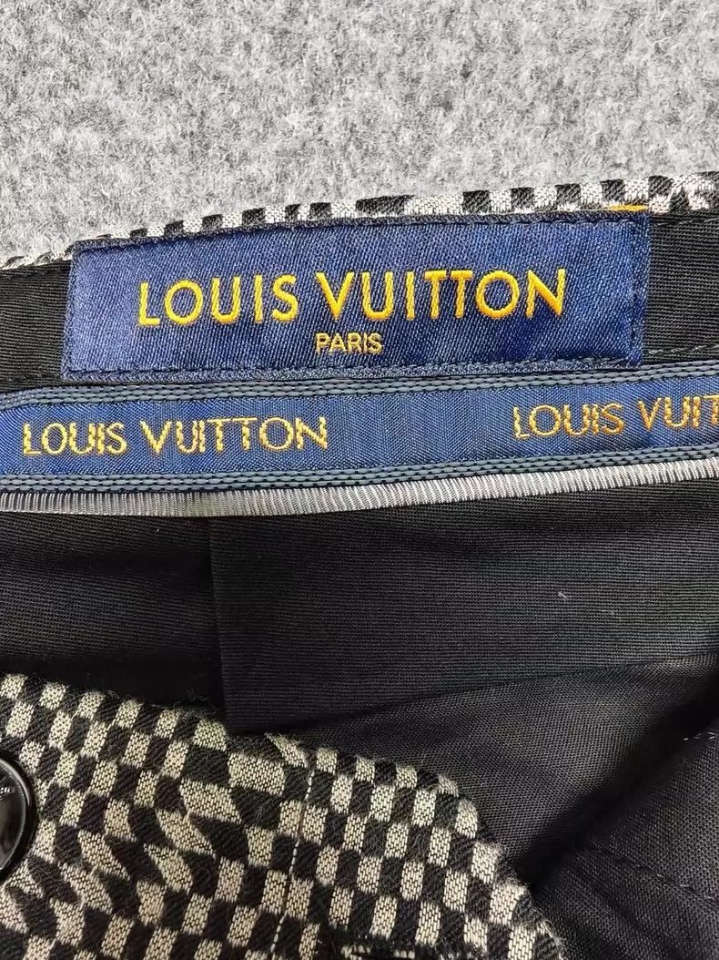 Louis Vuitton Louis Vuitton Houndstooth Print Trousers Size 38-yf Size US 38 / EU 54 - 3 Thumbnail