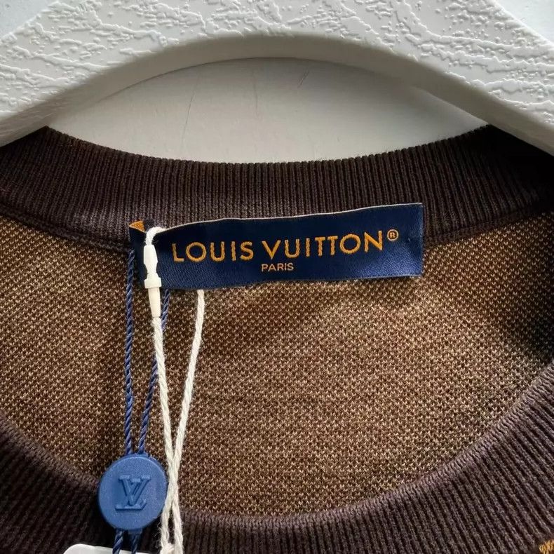 Louis Vuitton LV Louis Vuitton Logo Short Sleeve Shirt-yf Size US L / EU 52-54 / 3 - 3 Thumbnail