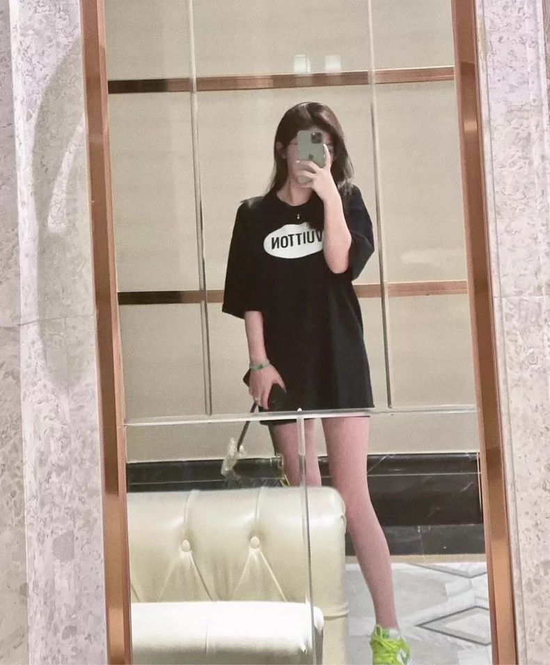 Louis Vuitton LV Louis Vuitton Black and White Short Sleeve Top-yf Size US L / EU 52-54 / 3 - 6 Thumbnail