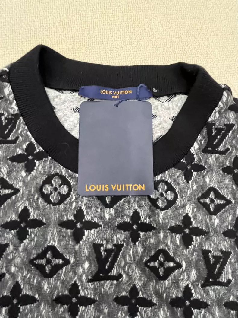 Louis Vuitton LOUIS VUITTON FW22 Logo Round Neck Short Sleeve Tee-yf Size US S / EU 44-46 / 1 - 4 Thumbnail