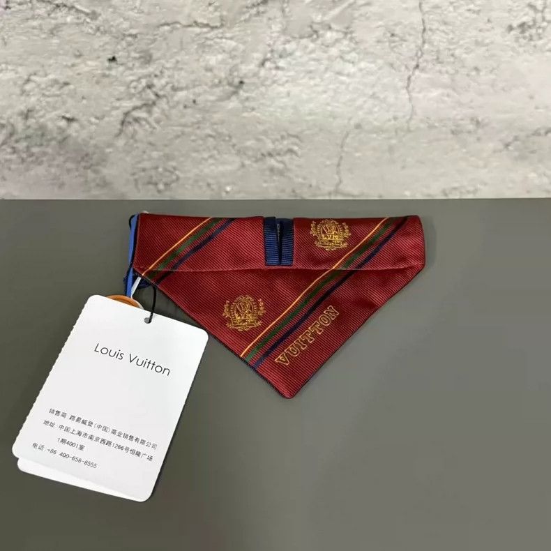 Louis Vuitton Louis Vuitton Pet Triangle Scarf Bib-yf Size ONE SIZE - 3 Thumbnail