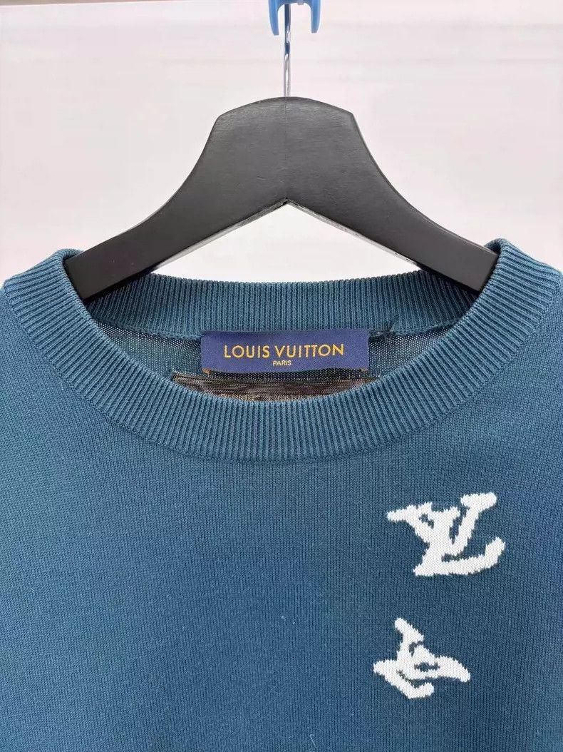 Louis Vuitton Louis Vuitton Short Sleeve Knit Shirt-yf Size US S / EU 44-46 / 1 - 4 Thumbnail
