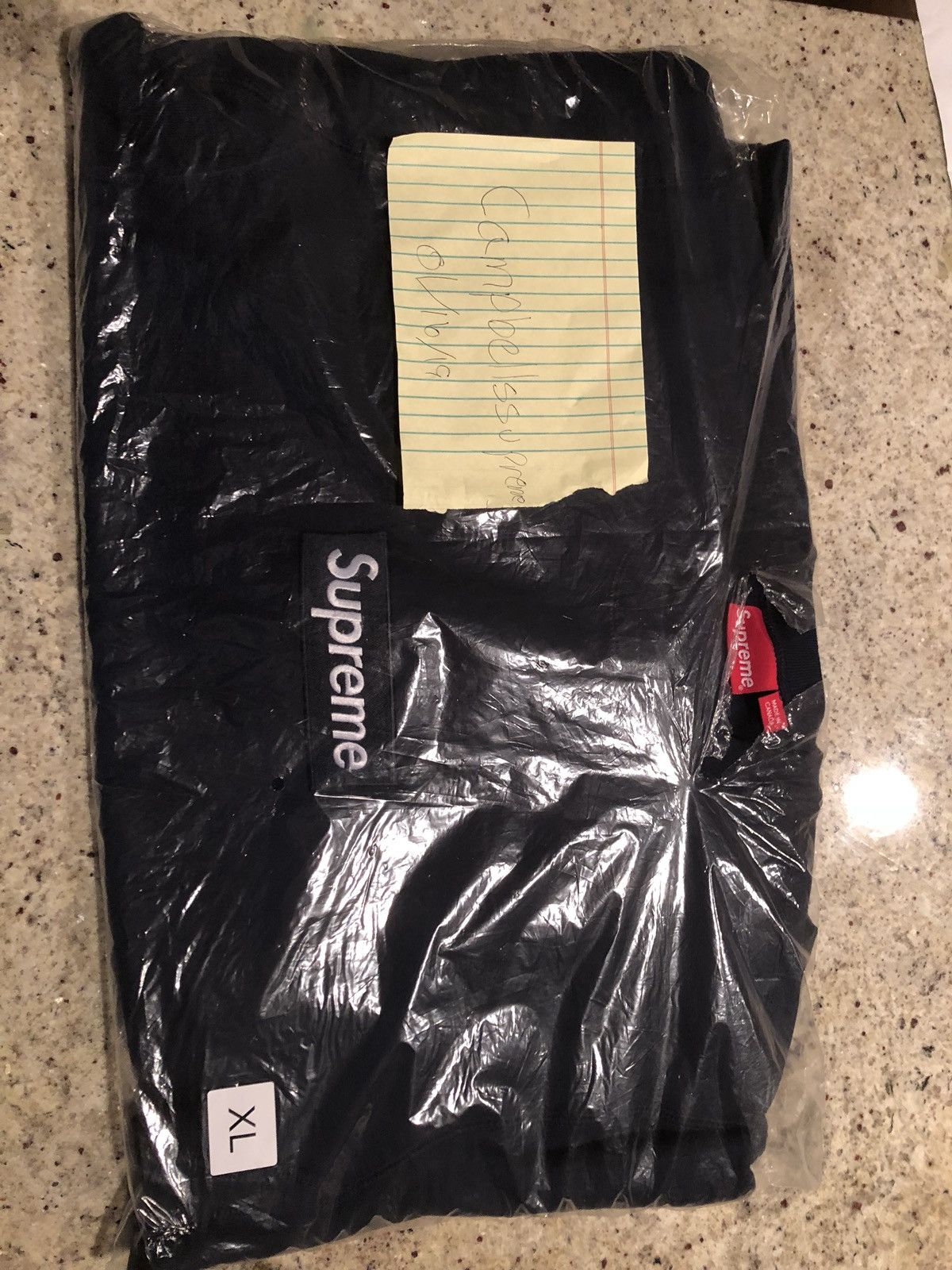 Crewneck Logo トップス Supreme Box Black Crewneck Logo トップス Supreme Box Black
