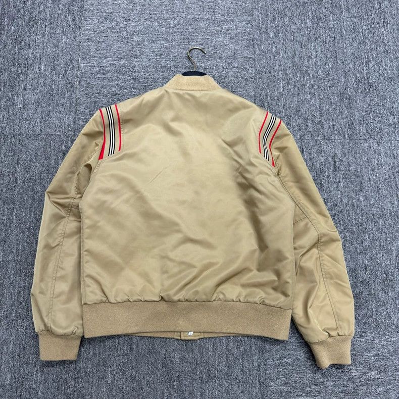 Burberry Burberry Striped Bomber Flight Jacket-yf Size US M / EU 48-50 / 2 - 2 Thumbnail