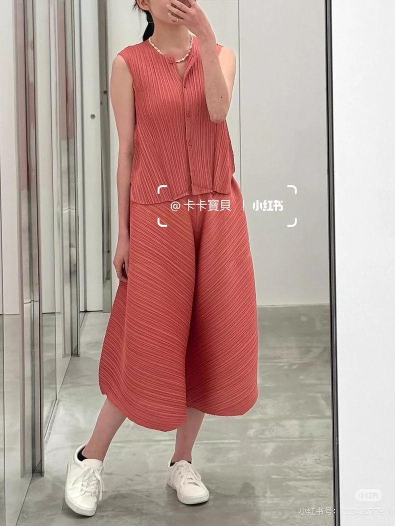 Issey Miyake Issey Miyake Pleated Coral Pink Sleeveless Top-yf Size US M / EU 48-50 / 2 - 7 Thumbnail