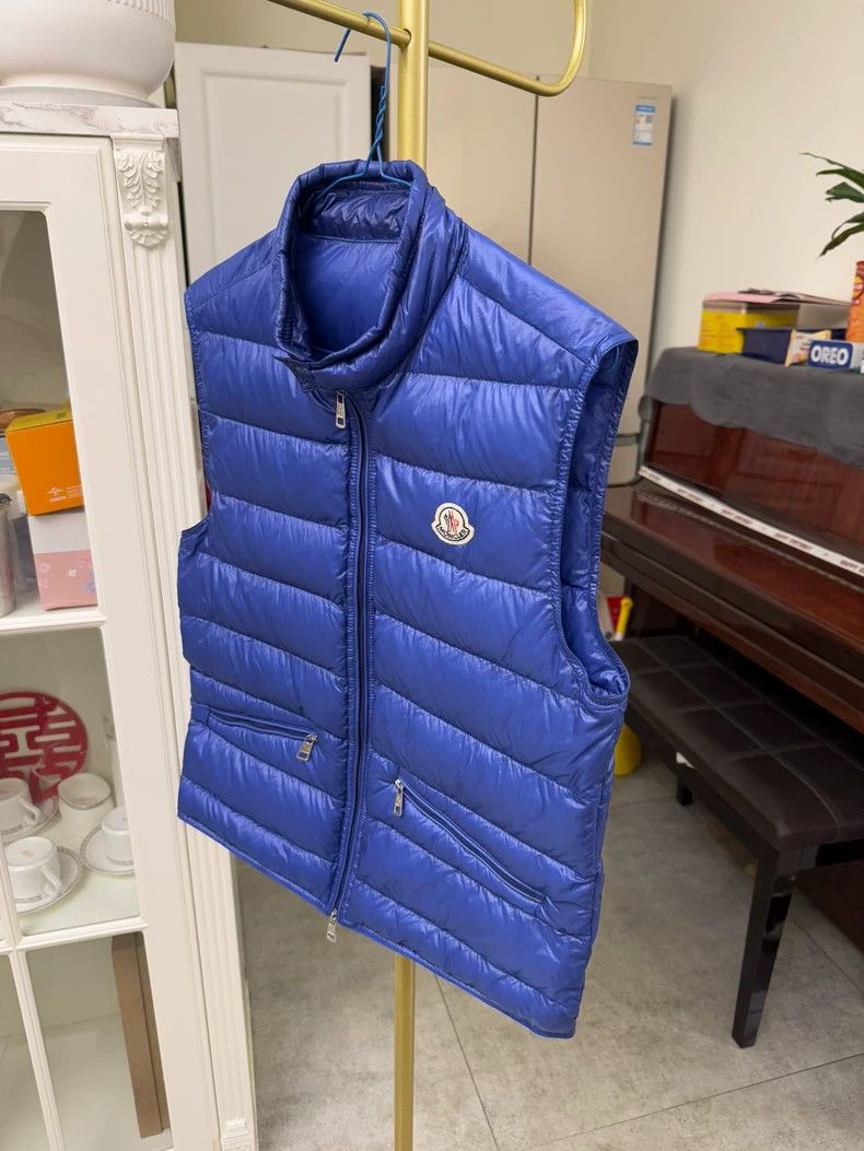 Moncler Moncler Blue Puffer Vest for Men-yf Size US M / EU 48-50 / 2 - 2 Thumbnail