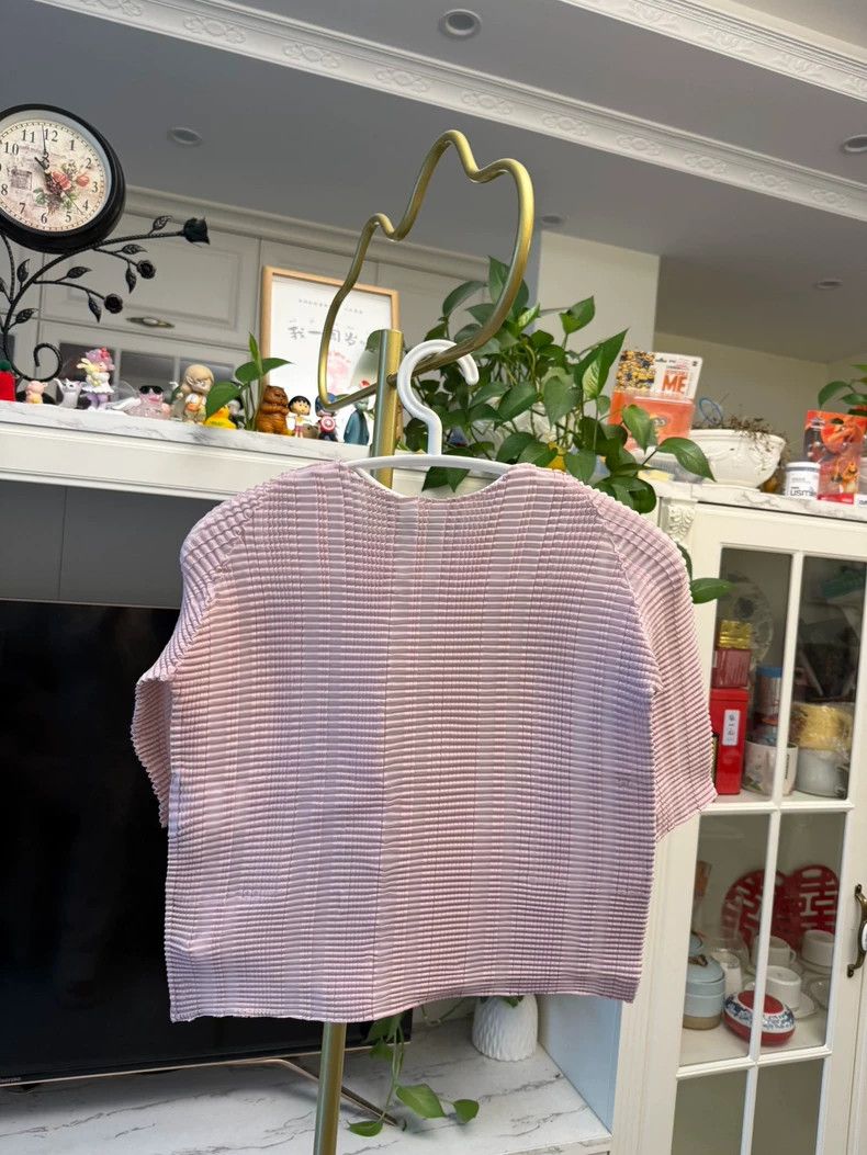 Issey Miyake Issey Miyake Waffle Top in Pink-yf Size US M / EU 48-50 / 2 - 6 Thumbnail