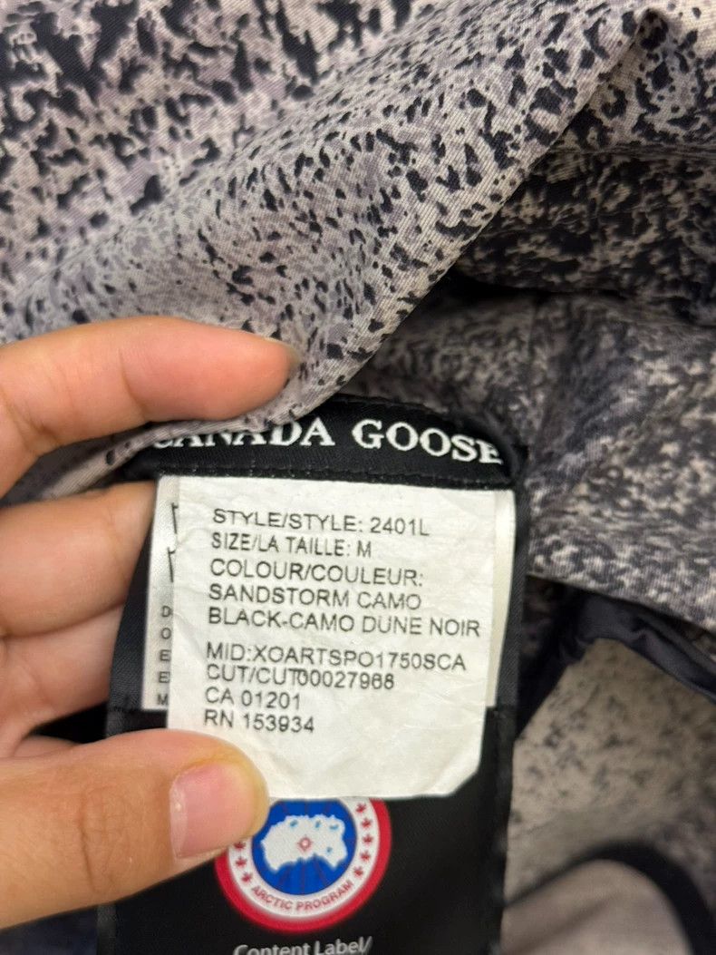 Canada Goose Canada Goose Parka Jacket with Starry Print-yf Size US M / EU 48-50 / 2 - 7 Thumbnail